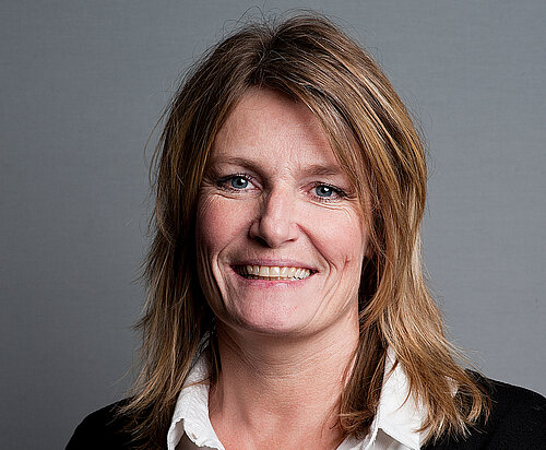 Borgmester Birgit S. Hansen bakker erhvervet op.